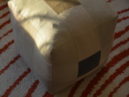 pouf en patchwork de denim